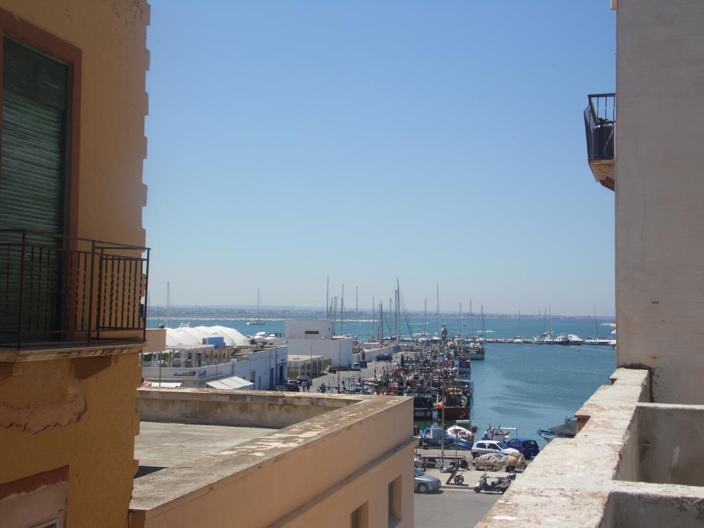 Appartamento Stella Del Mare Trapani Cameră foto